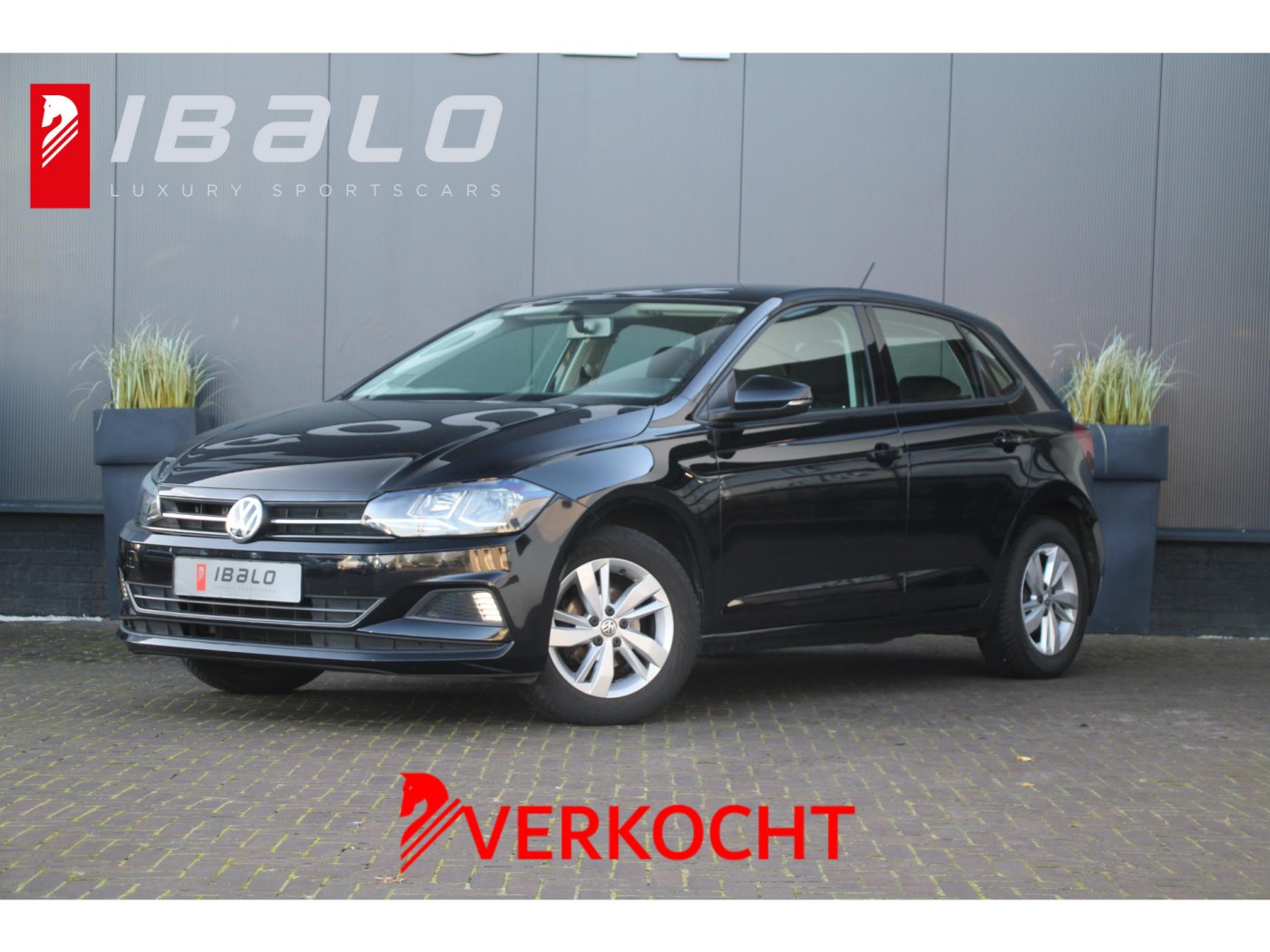 Volkswagen Polo 1.0 TSI Comfortline | Adaptive Cruise | Apple Carplay | Deep Black | — foto 1 van 27