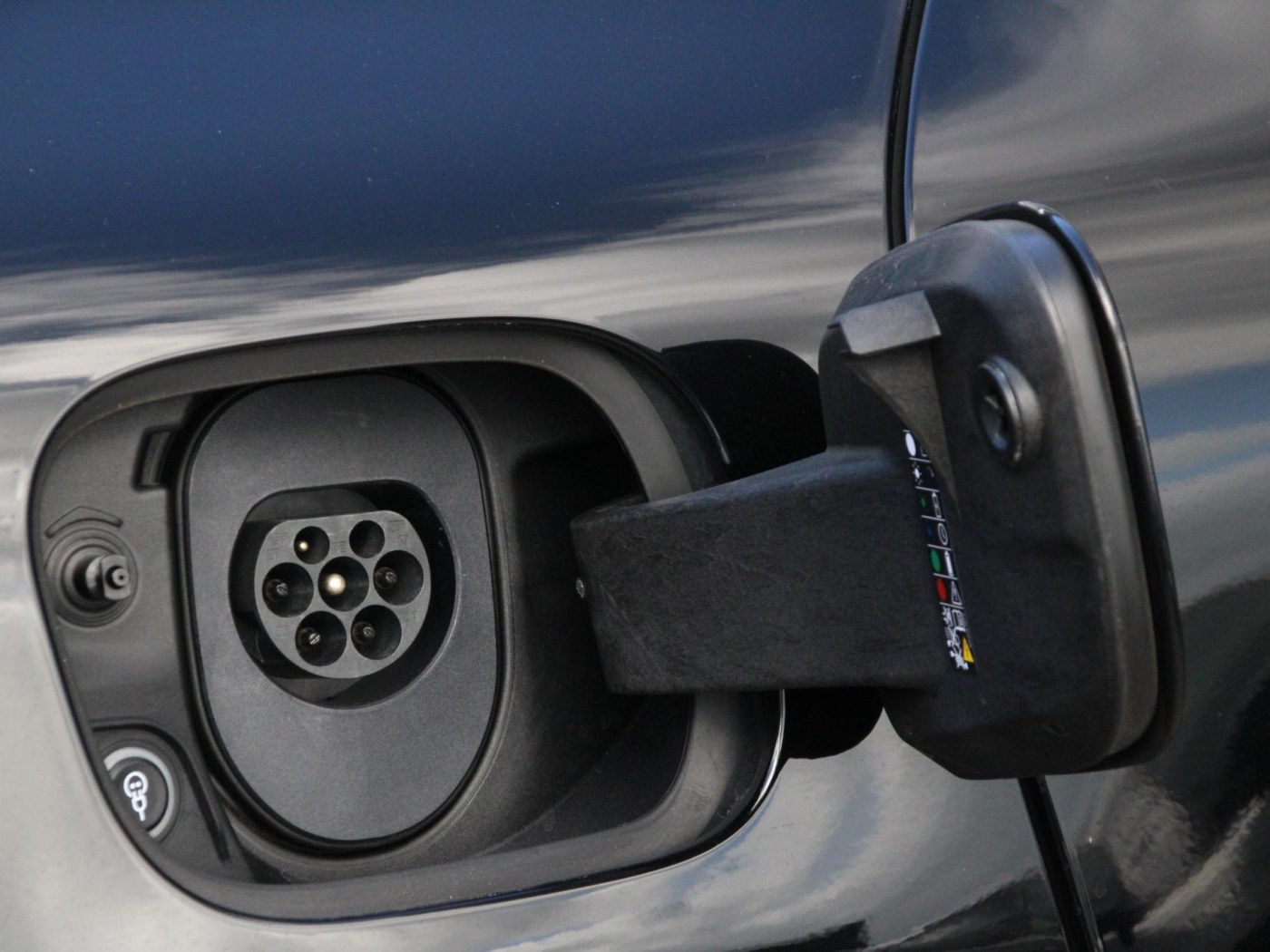 Porsche Macan 4 S 100 kWh — foto 48 van 50