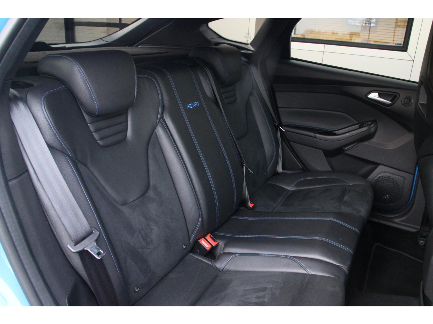 Ford Focus 2.3 RS — foto 31 van 46