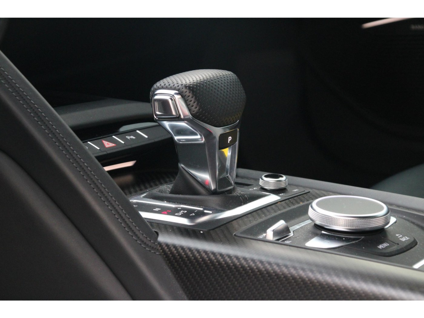 Audi R8 5.2 FSI quattro Plus | Dealer Onderh | B&O | Sportuitlaat | — foto 18 van 46