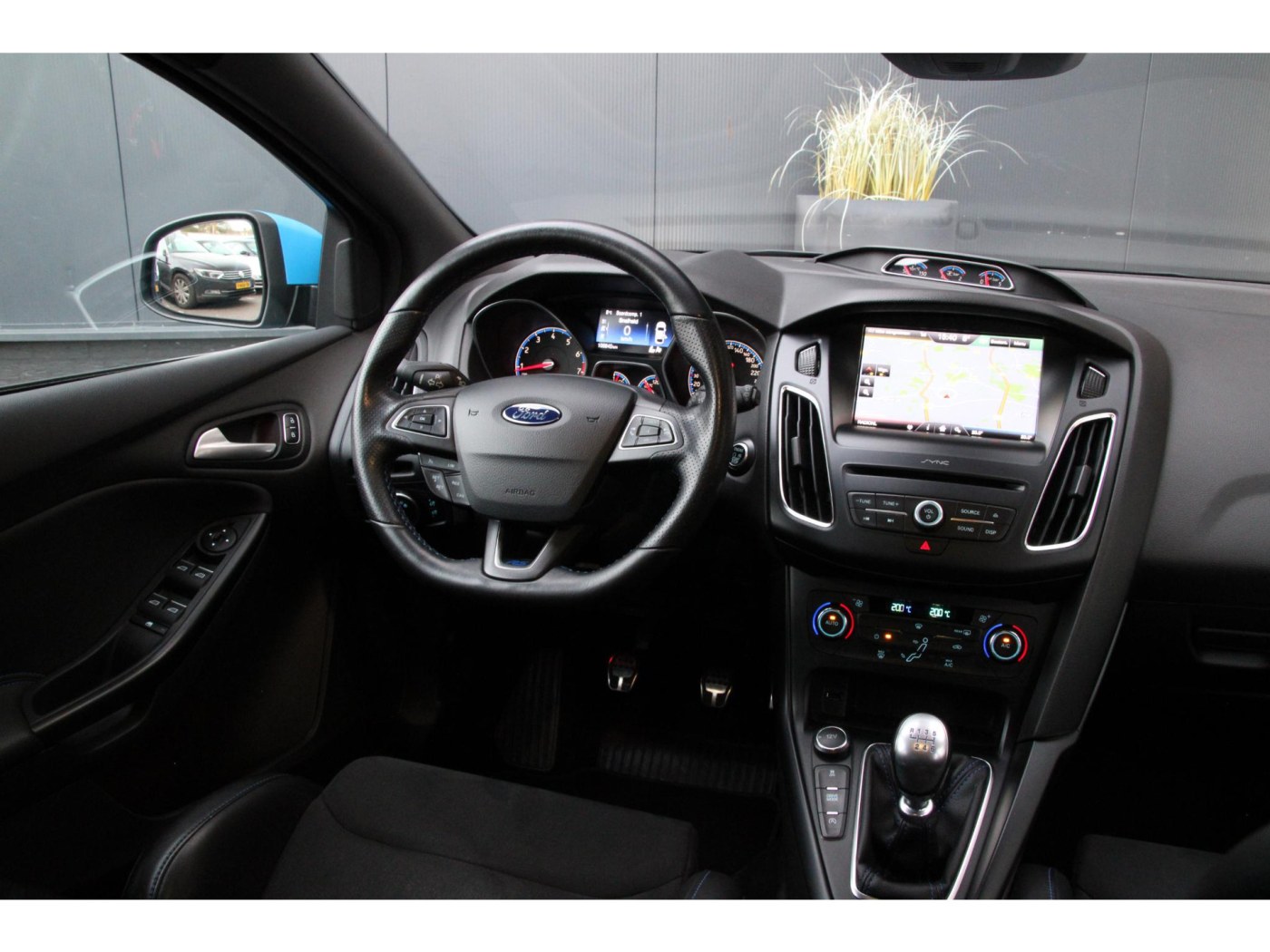Ford Focus 2.3 RS — foto 4 van 46
