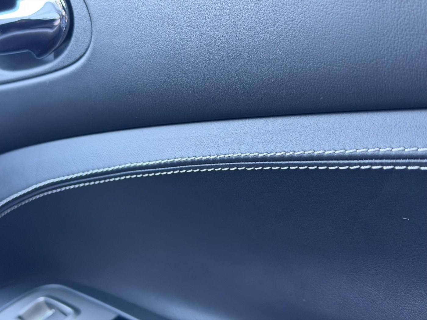 Jaguar XKR-S 4.2 V8 Coupé — foto 68 van 71