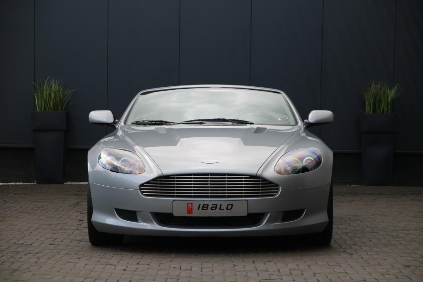 Aston Martin DB9 Volante 5.9 V12 Touchtronic — foto 4 van 33