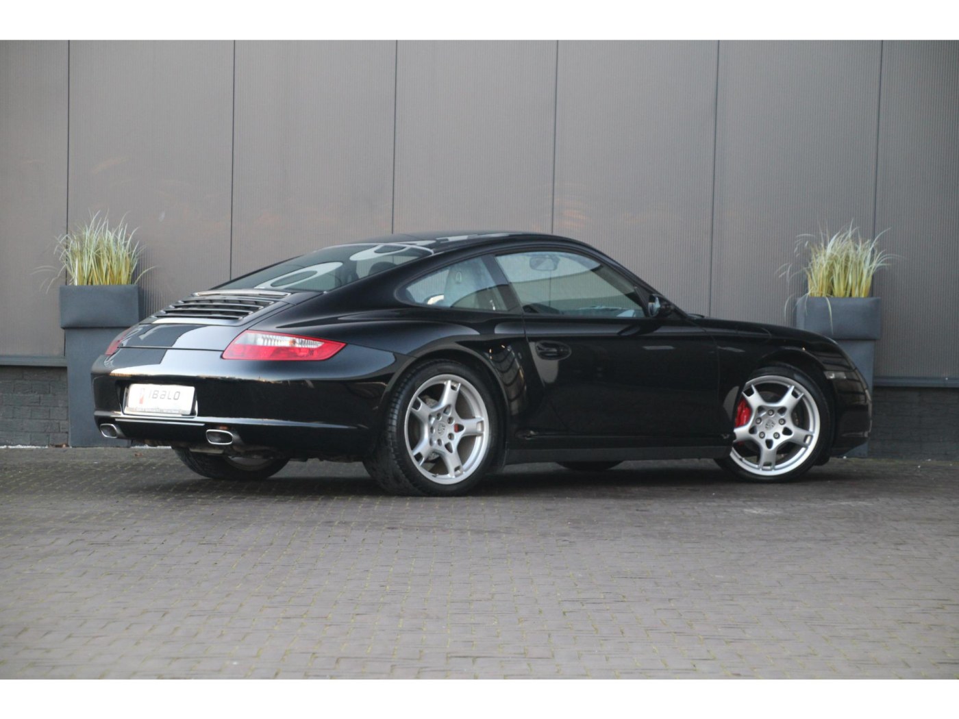 Porsche 911 3.6 Carrera 4 — foto 21 van 38