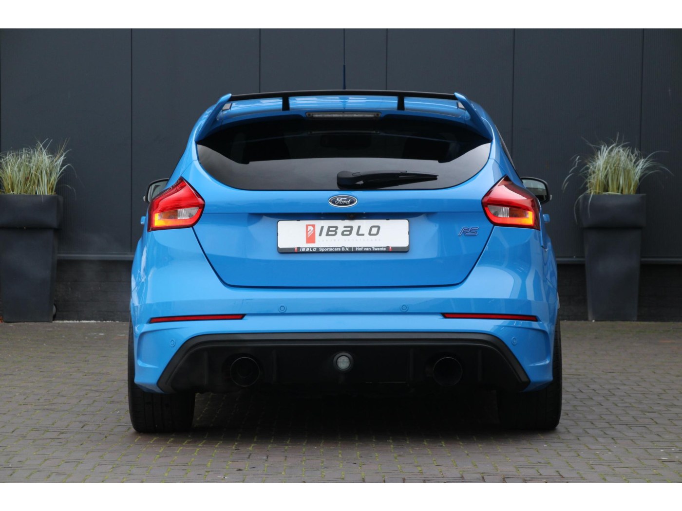 Ford Focus 2.3 RS — foto 13 van 46