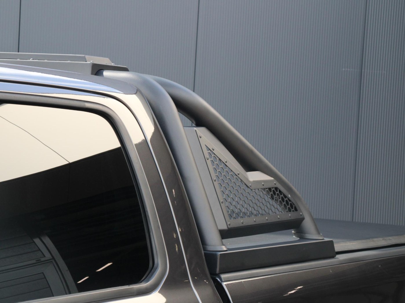 Dodge Ram 1500 5.7 V8 Crew Cab Limited Night Edition — foto 10 van 78