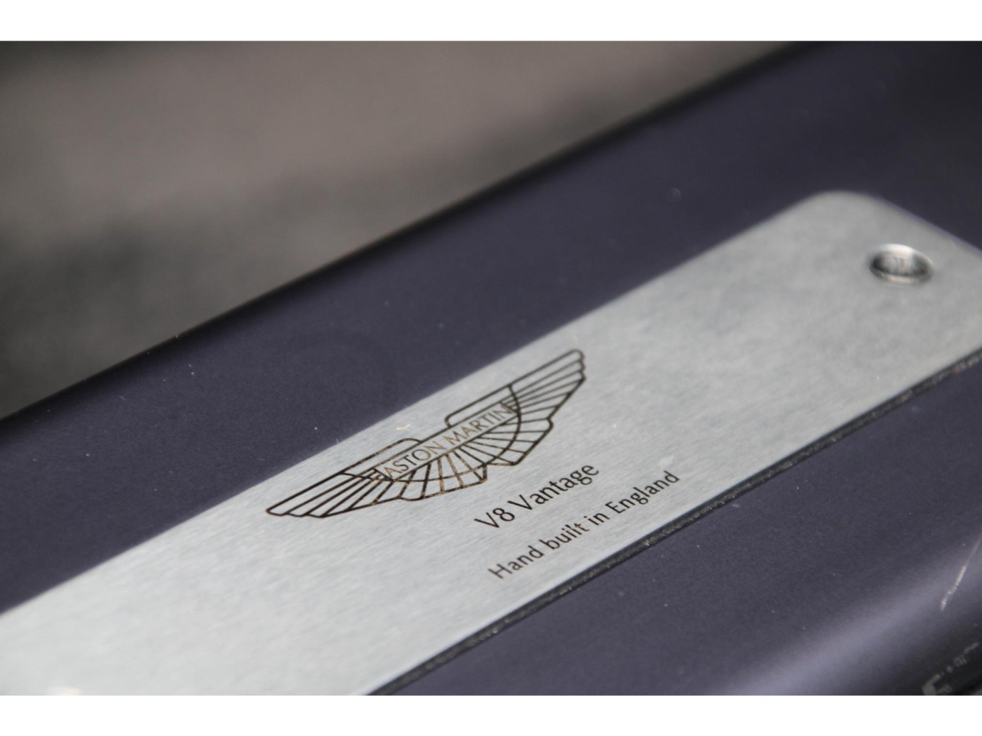 Aston Martin V8 Vantage — foto 31 van 45