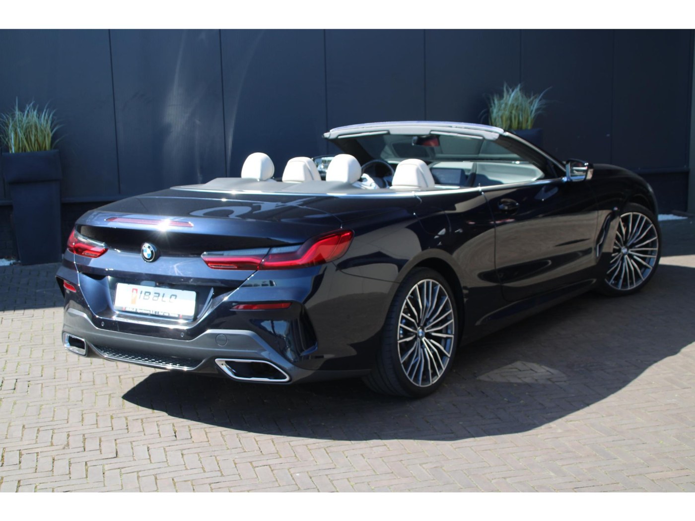 BMW 8-serie 840i M-Sport — foto 32 van 51