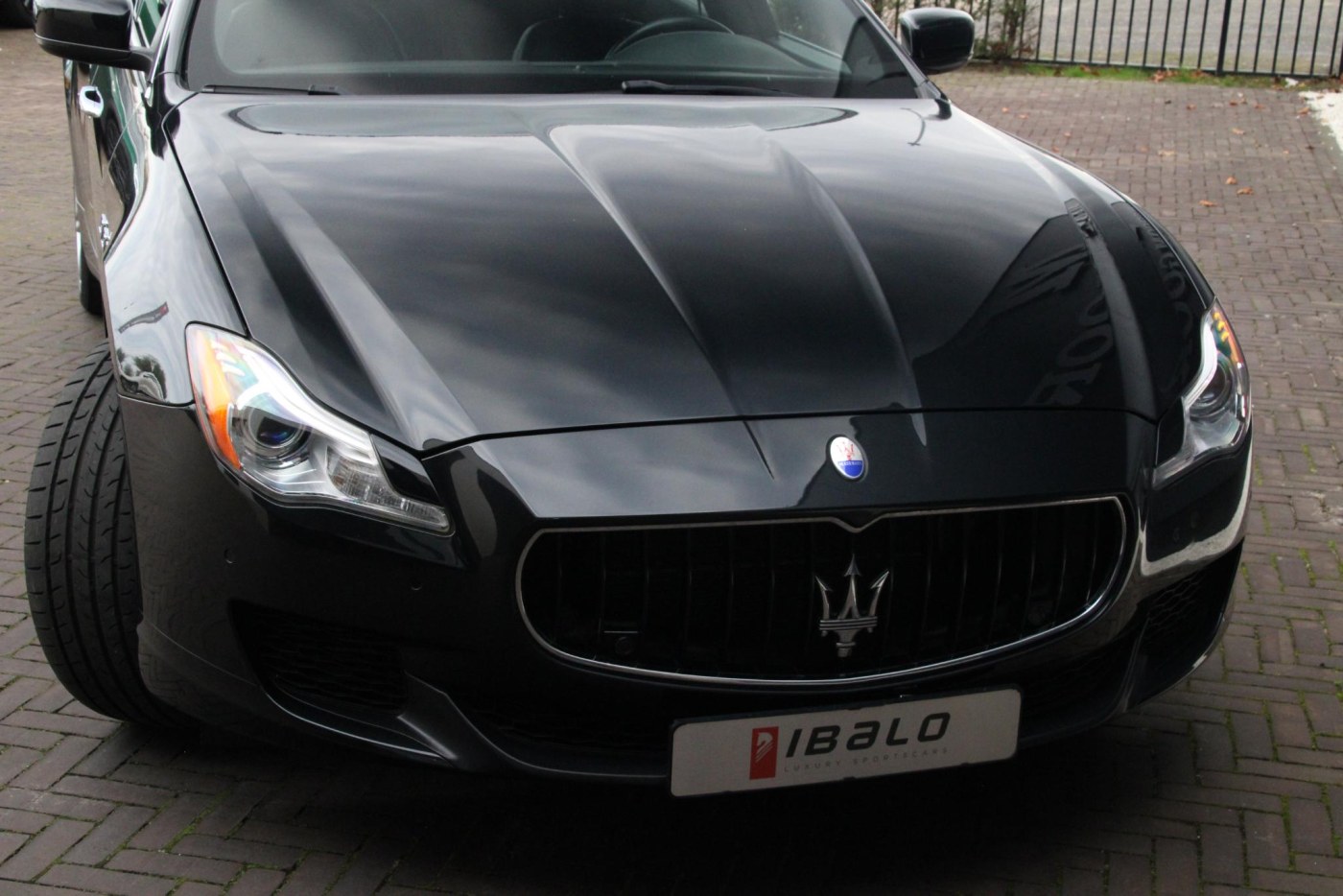 Maserati Quattroporte 3.8 V8 GTS — foto 7 van 48
