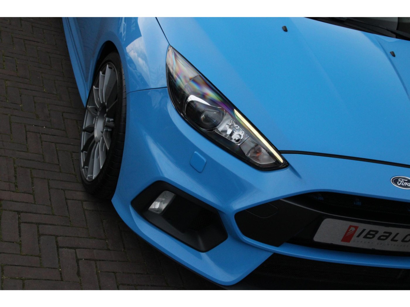 Ford Focus 2.3 RS — foto 36 van 46