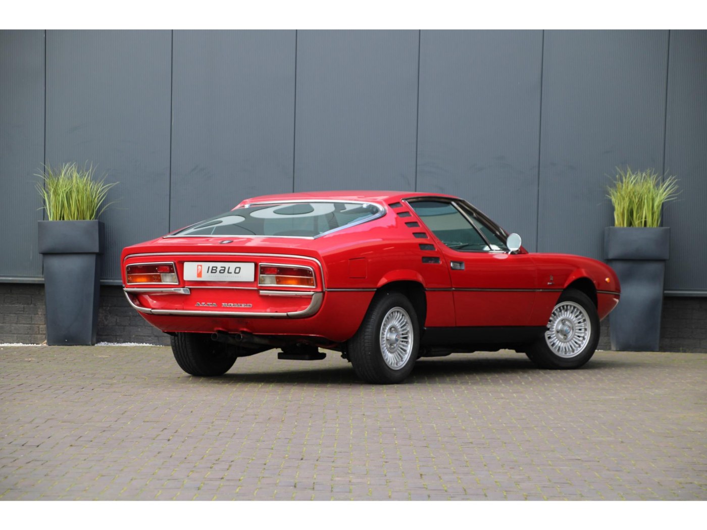 Alfa Romeo Montreal Coupé 2.6 V8 | Topstaat | ZF 5-versnellingsbak — foto 2 van 45
