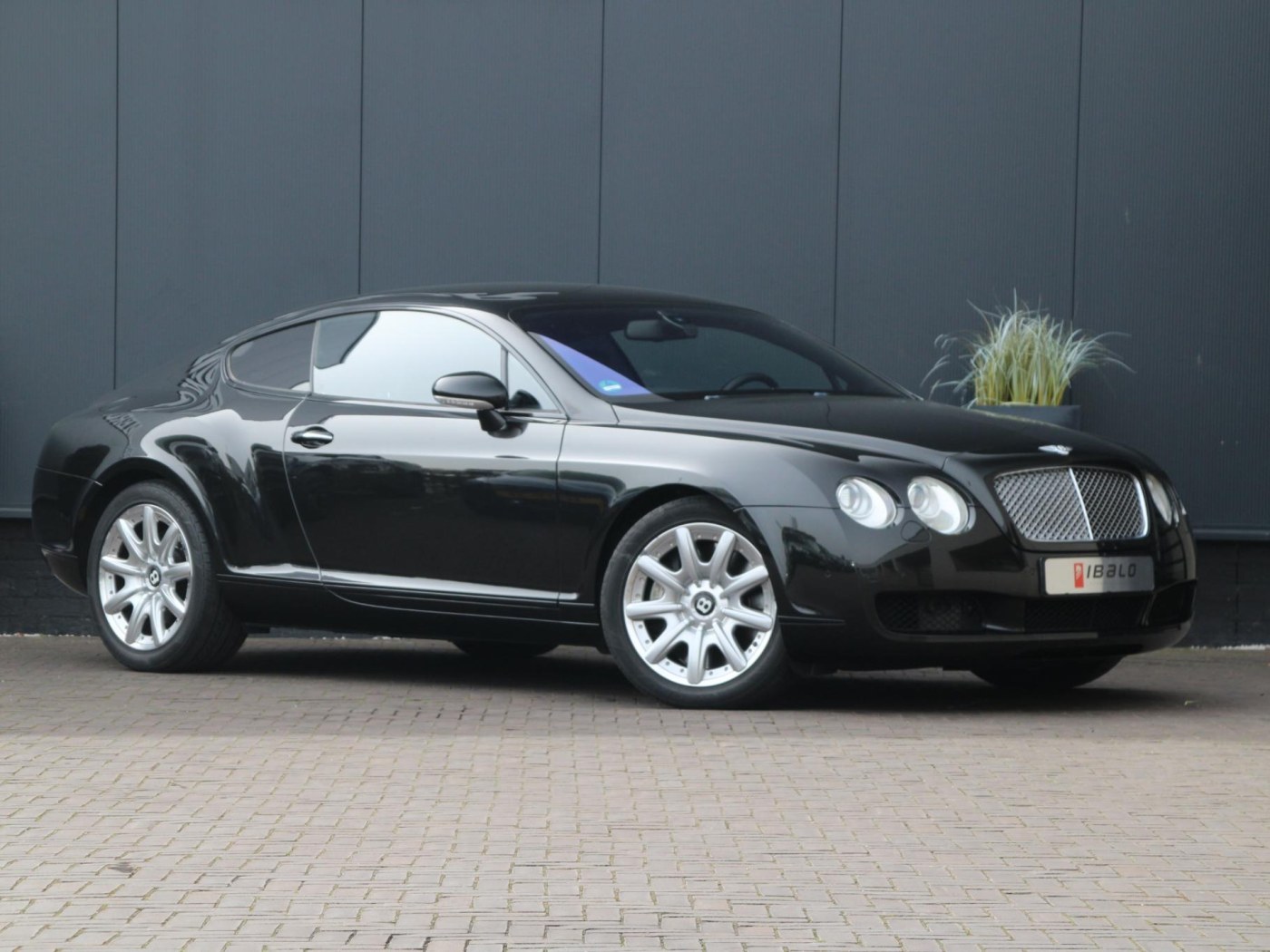 Bentley Continental GT 6.0 W12 — foto 29 van 52