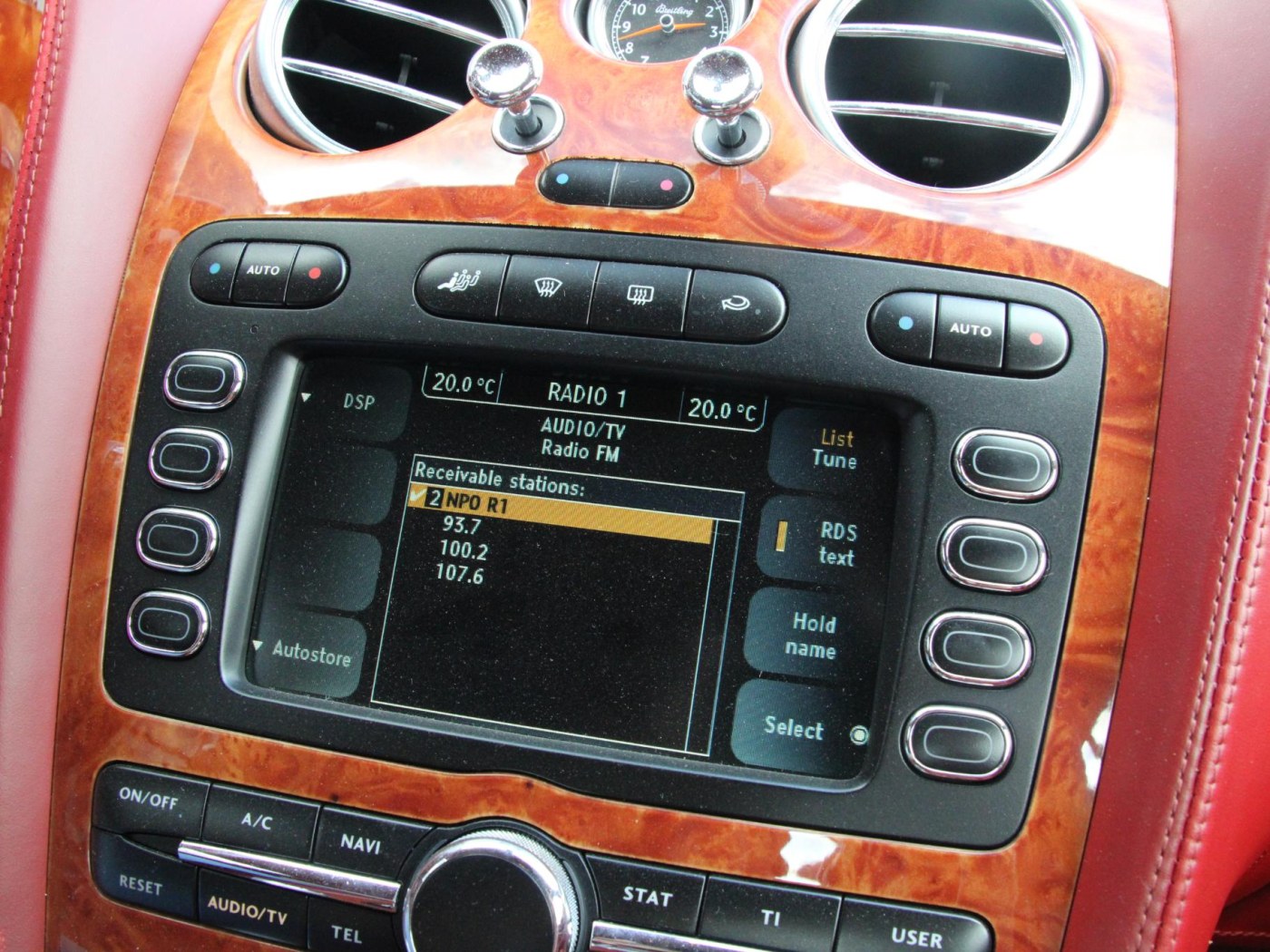 Bentley Continental GT W12 560pk — foto 10 van 30
