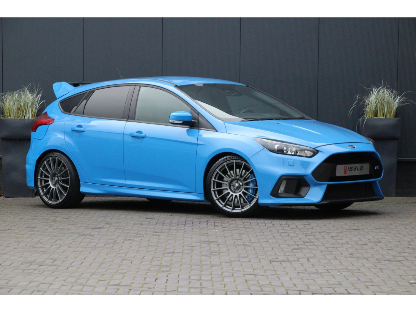 Ford Focus 2.3 RS — foto 27 van 46