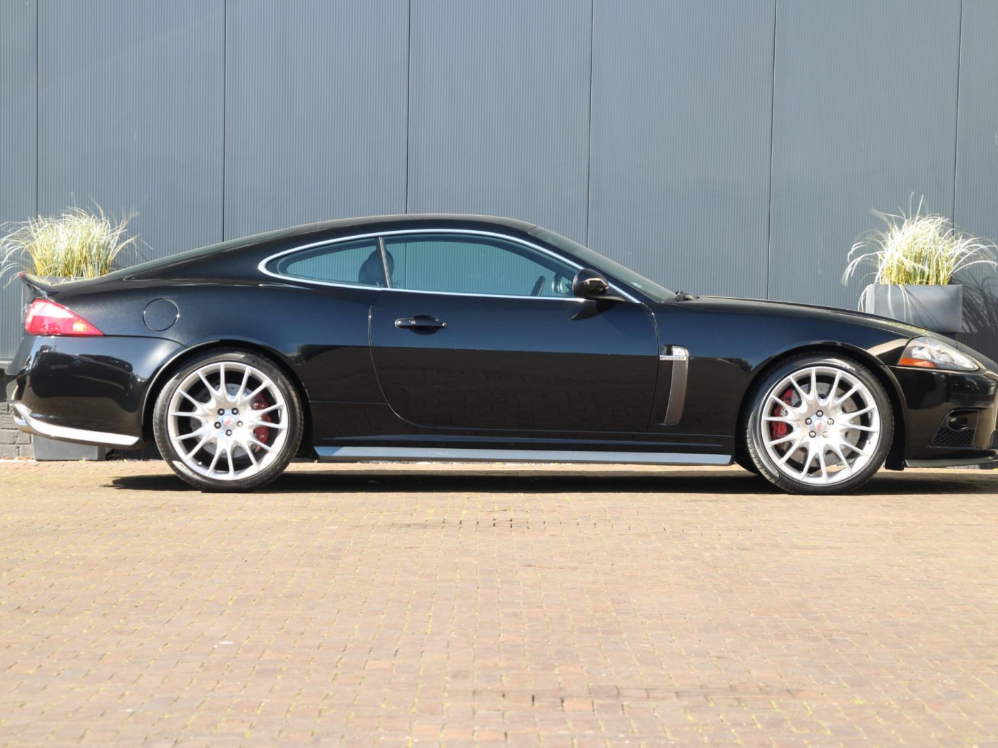 Jaguar XKR-S 4.2 V8 Coupé — foto 31 van 71