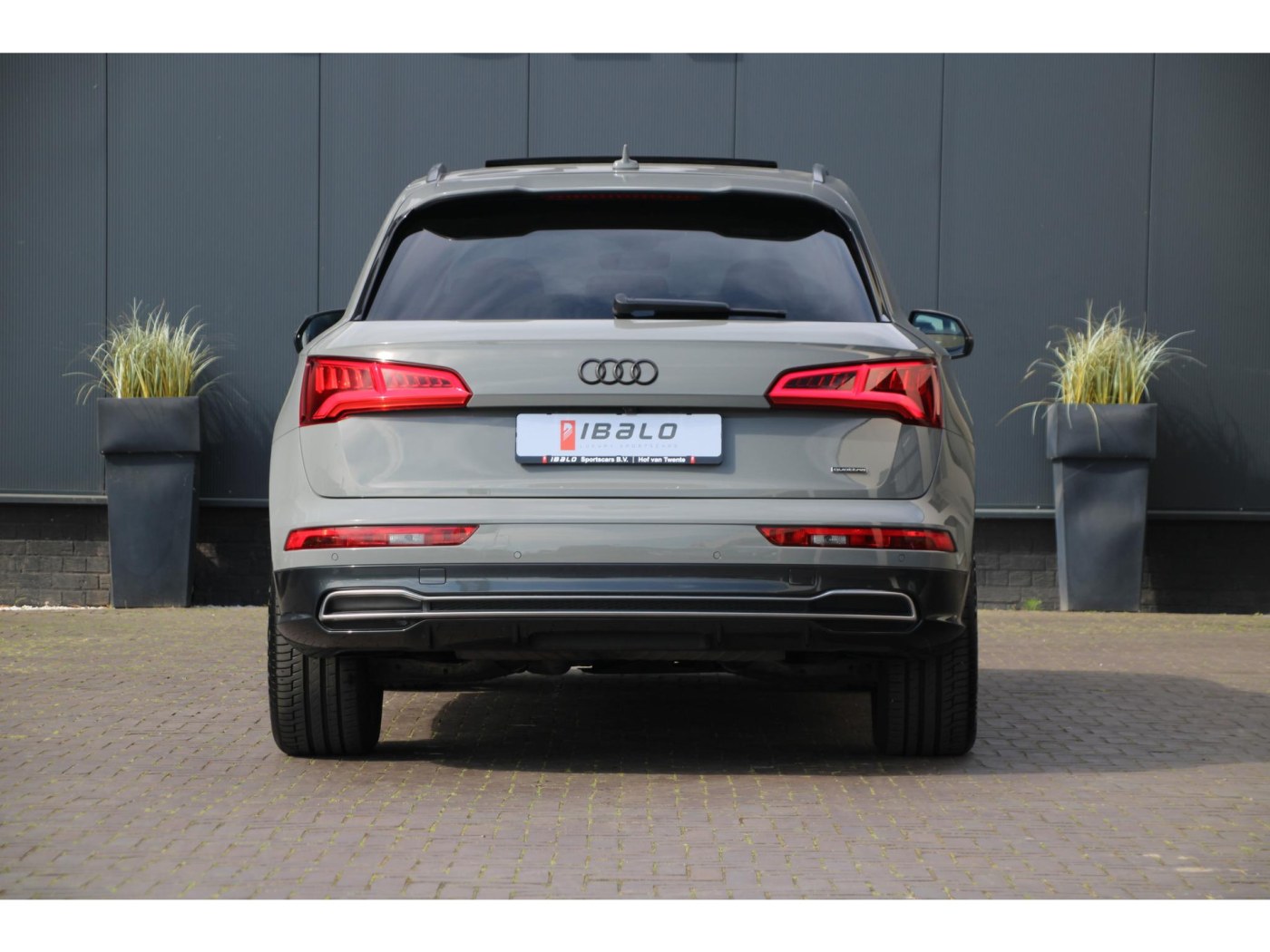 Audi Q5 2.0 TFSI quattro S Line Edition — foto 7 van 33