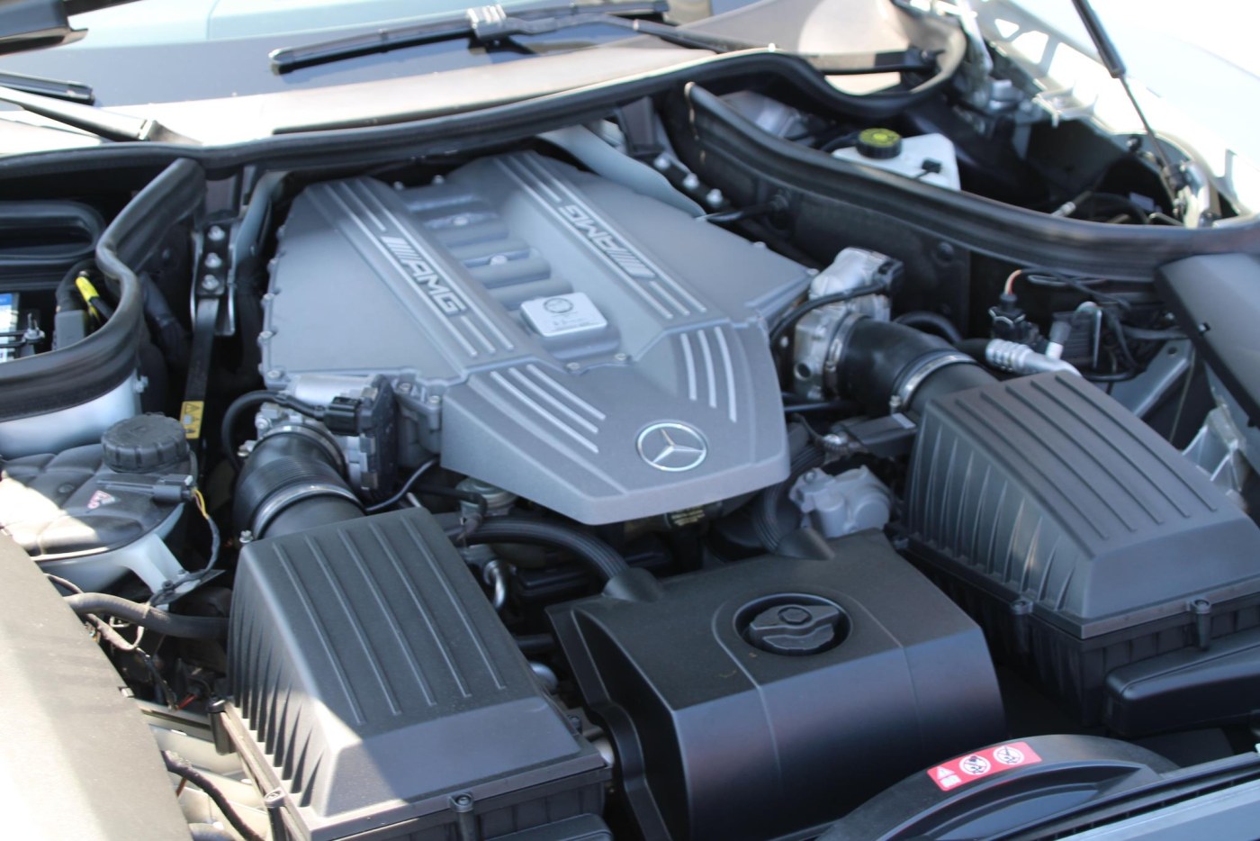 Mercedes-Benz SLS AMG Coupé — foto 41 van 47