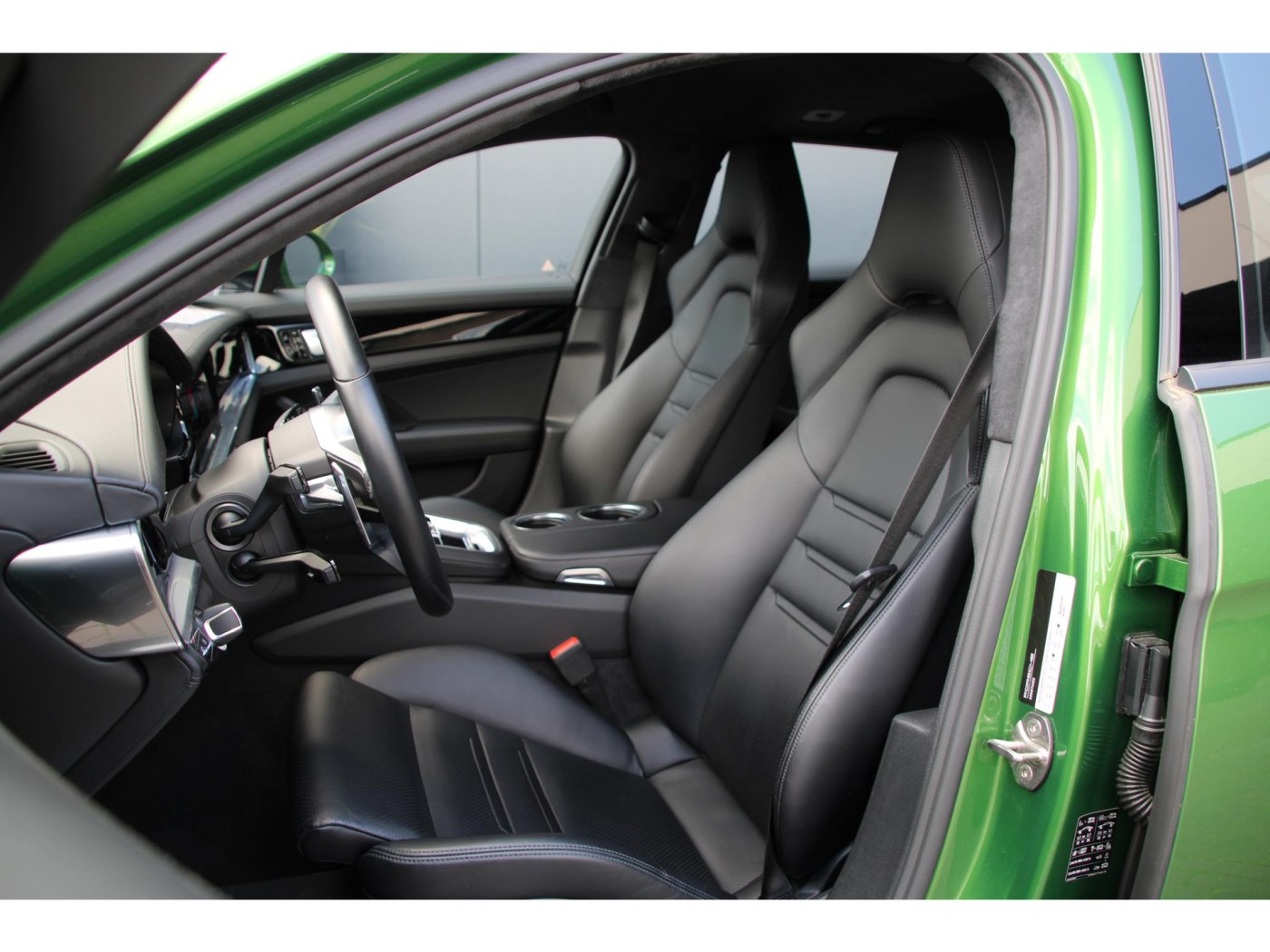Porsche Panamera 4 Sport Turismo — foto 4 van 48