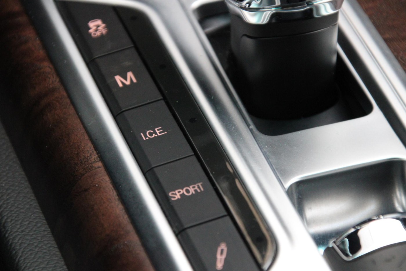 Maserati Quattroporte 3.8 V8 GTS — foto 19 van 48