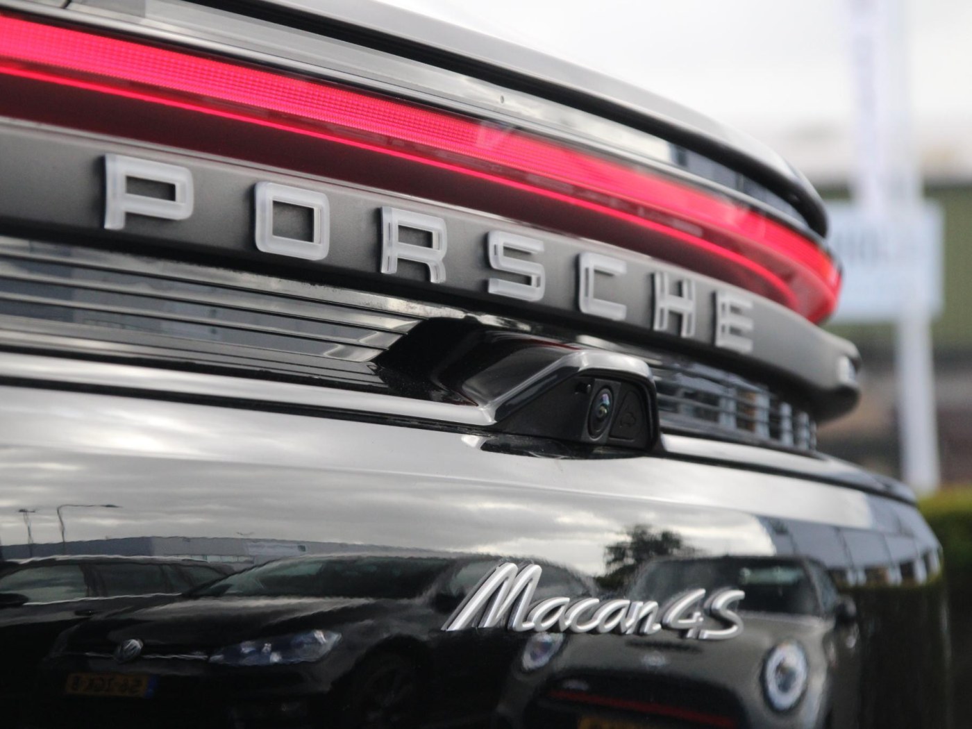 Porsche Macan 4 S 100 kWh — foto 39 van 50