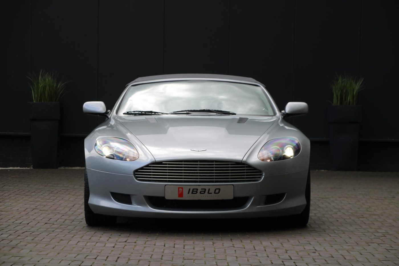 Aston Martin DB9 Volante 5.9 V12 Touchtronic — foto 18 van 33