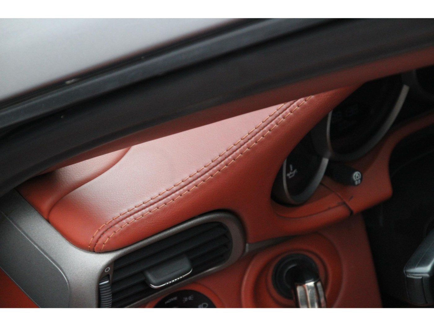 Porsche 911 3.6 Carrera | Raff Leder | Schuifdak | Historie | — foto 39 van 43