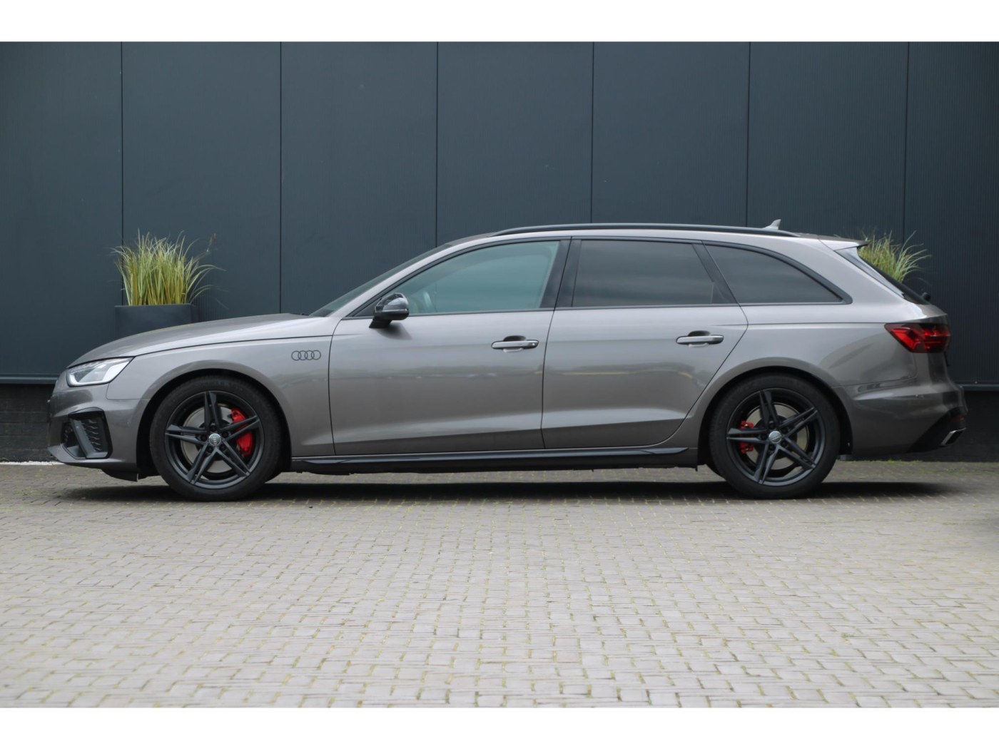 Audi A4 Avant 45 TFSI Quattro Edition One — foto 10 van 33