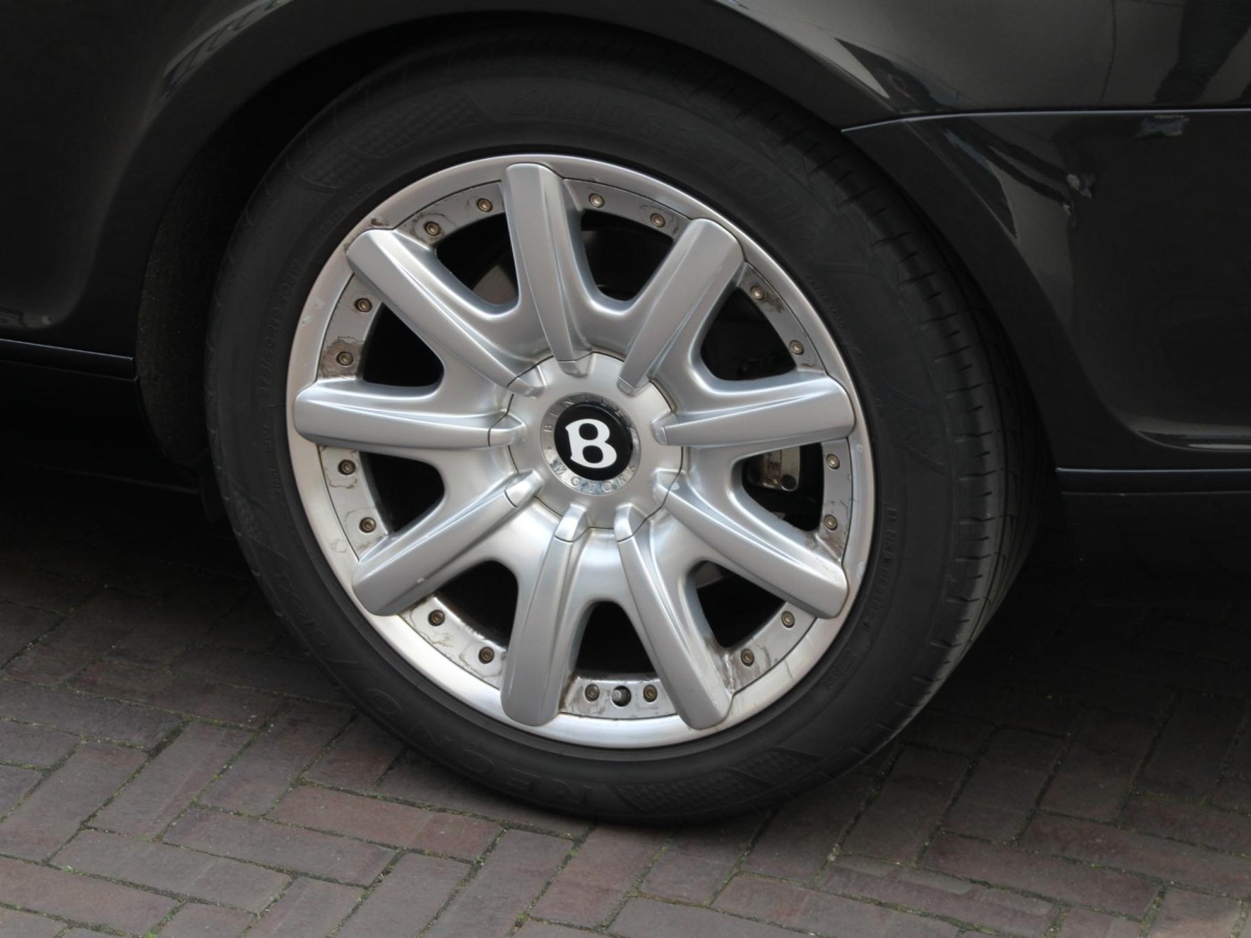 Bentley Continental GT 6.0 W12 — foto 47 van 52