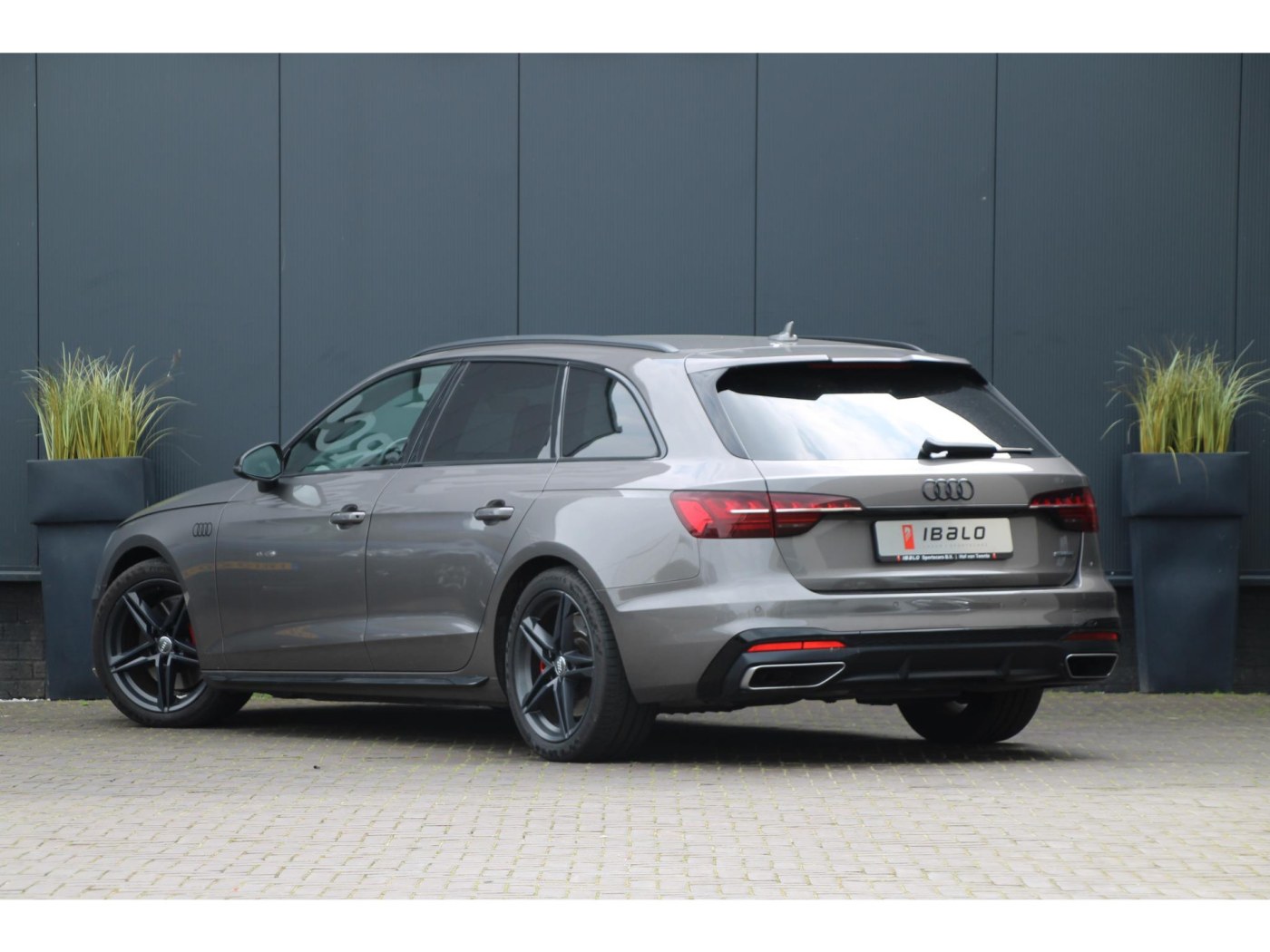 Audi A4 Avant 45 TFSI Quattro Edition One — foto 9 van 33