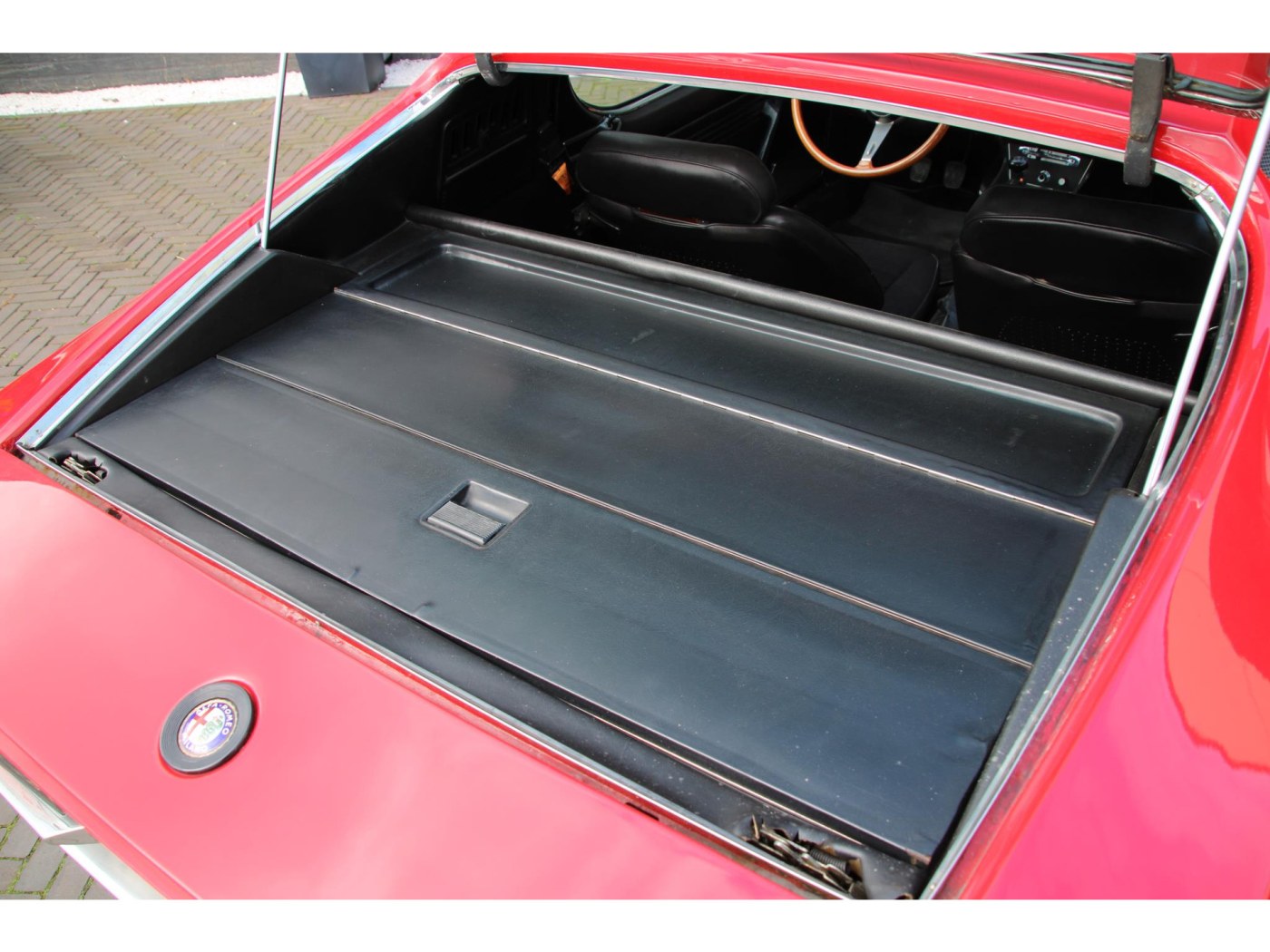 Alfa Romeo Montreal Coupé 2.6 V8 | Topstaat | ZF 5-versnellingsbak — foto 40 van 45