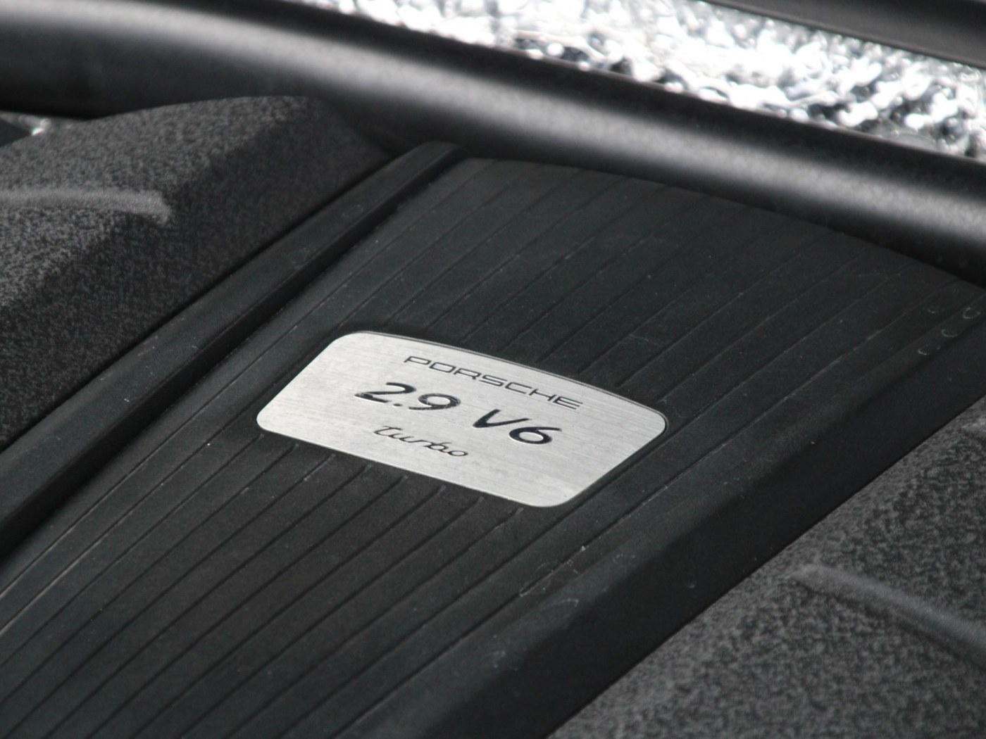 Porsche Macan 2.9 Turbo — foto 63 van 73