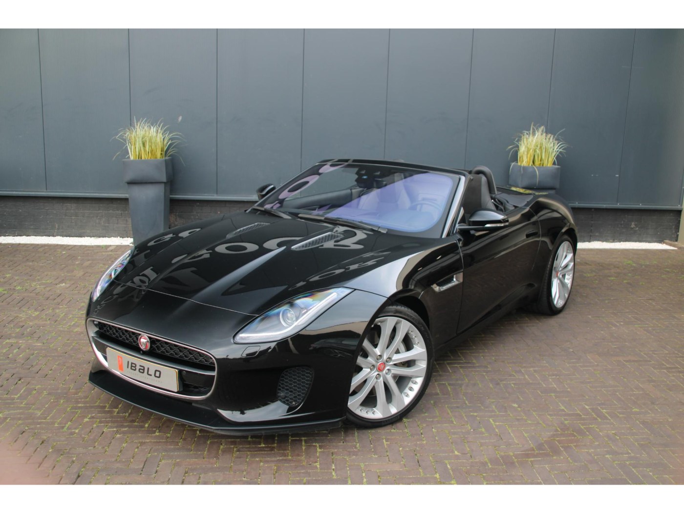Jaguar F-Type P340 R-Dynamic | NL-auto | Drive pack | 20 inch | — foto 34 van 50