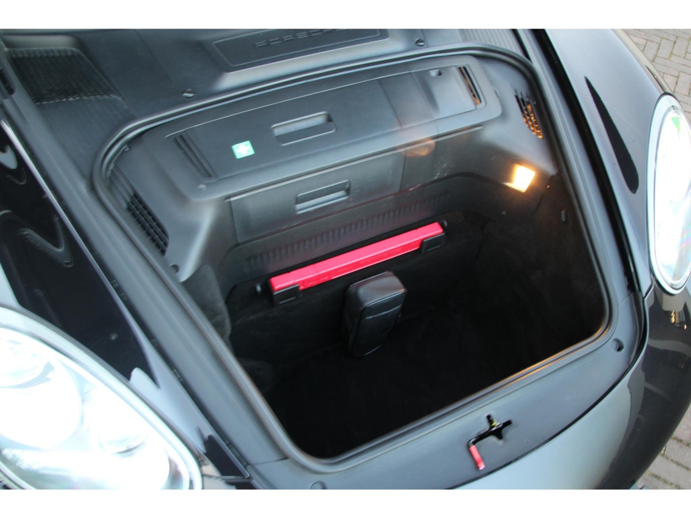 Porsche Boxster 2.9 — foto 29 van 46