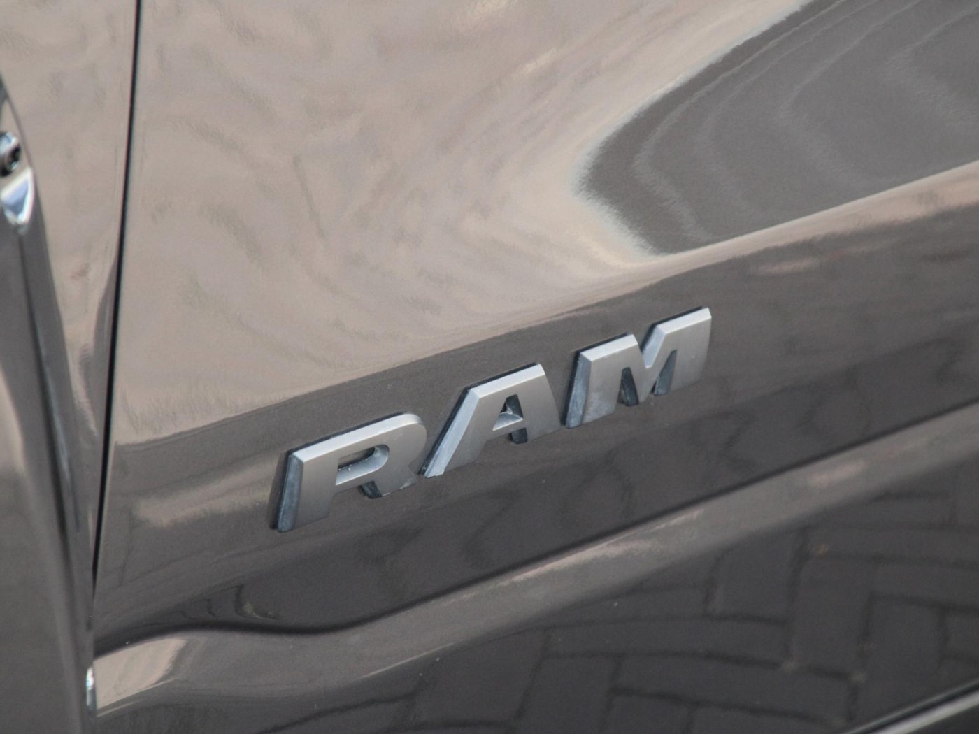 Dodge Ram 1500 5.7 V8 Crew Cab Limited Night Edition — foto 9 van 78