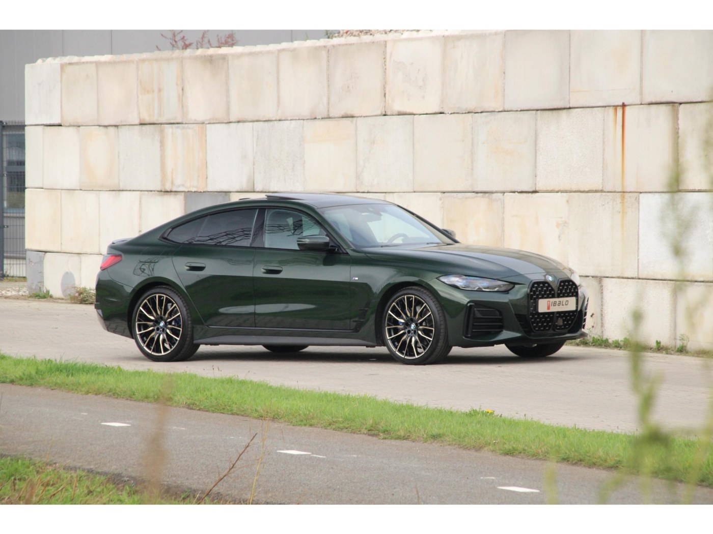 BMW 4-serie Gran Coupé 420i M-Sport Pro | M-stoelen | Schuifdak | Trekhaak | — foto 30 van 41