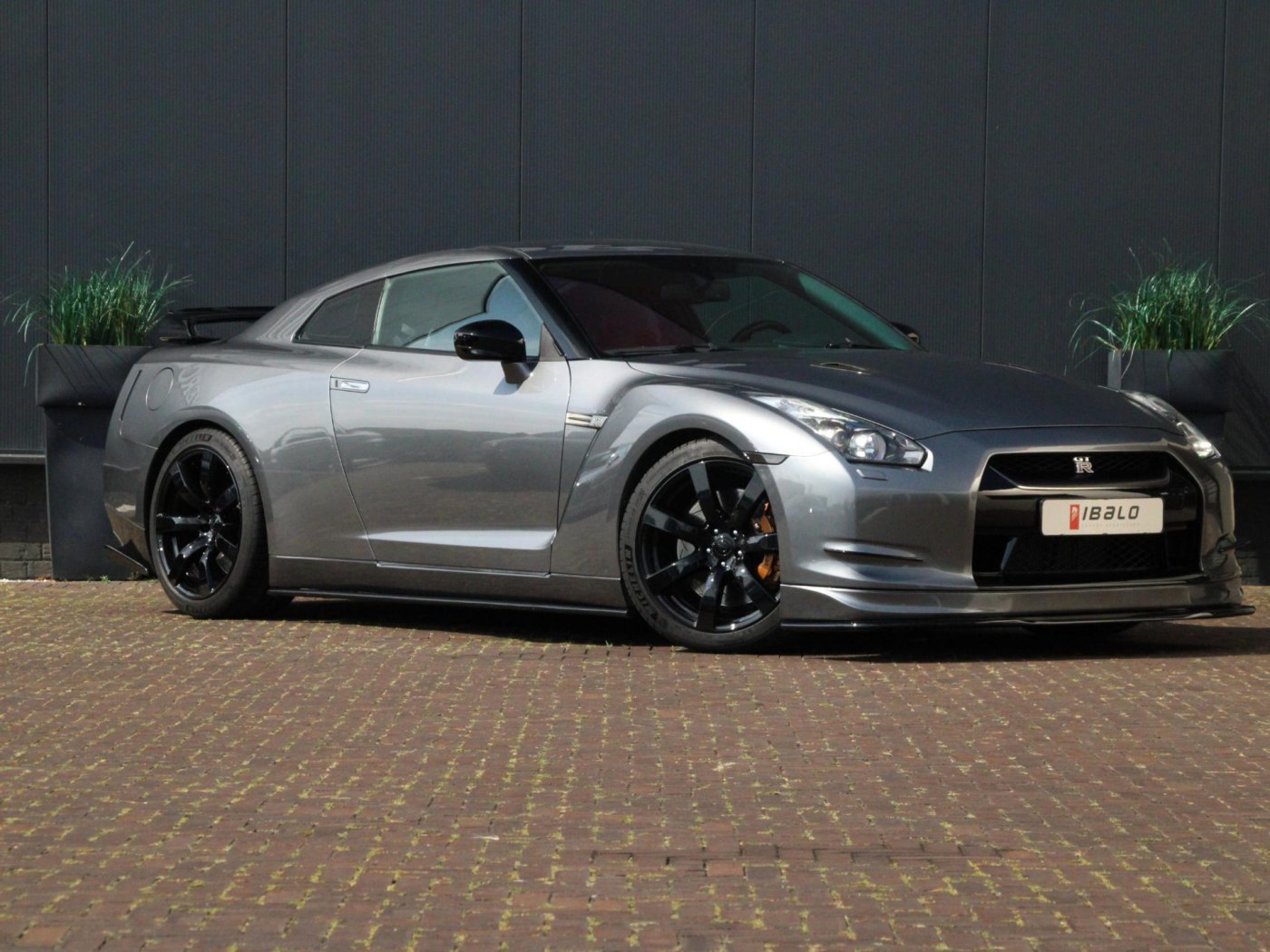 Nissan GT-R 3.8 V6 Premium — foto 12 van 55