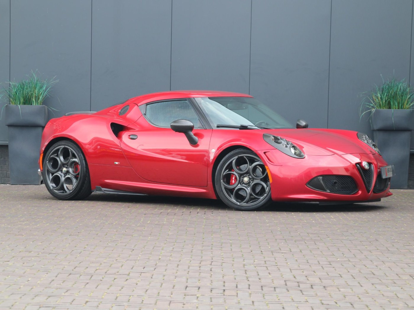 Alfa Romeo 4C TCT Launch Edition — foto 8 van 50