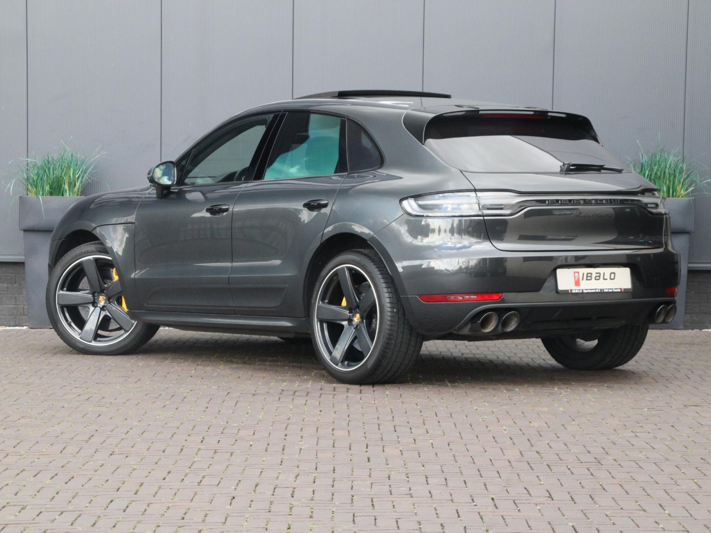 Porsche Macan 2.9 Turbo — foto 8 van 73