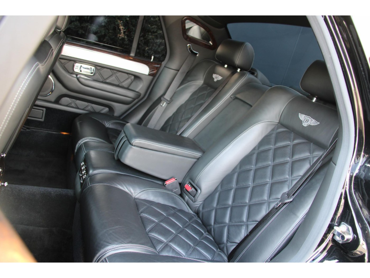 Bentley Arnage T | 456pk | 825Nm | BTW auto | slechts 28.960km | Youngtimer | — foto 14 van 49