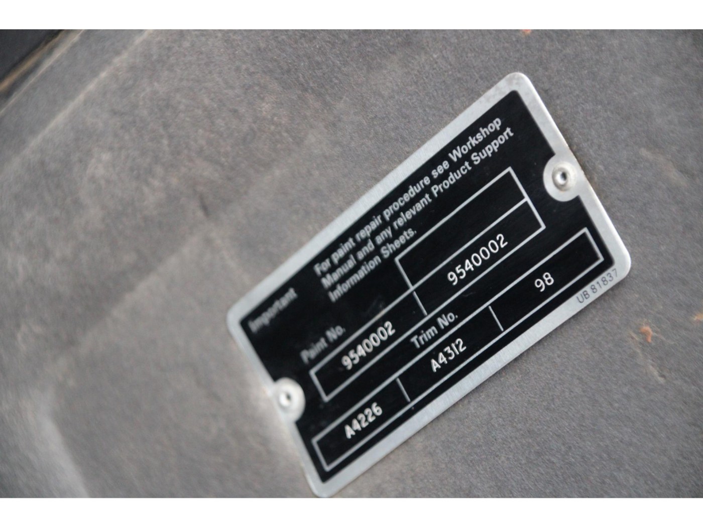 Bentley Azure 6.75 V8 Convertible | 390pk | 750Nm | Youngtimer | Historie | — foto 39 van 44