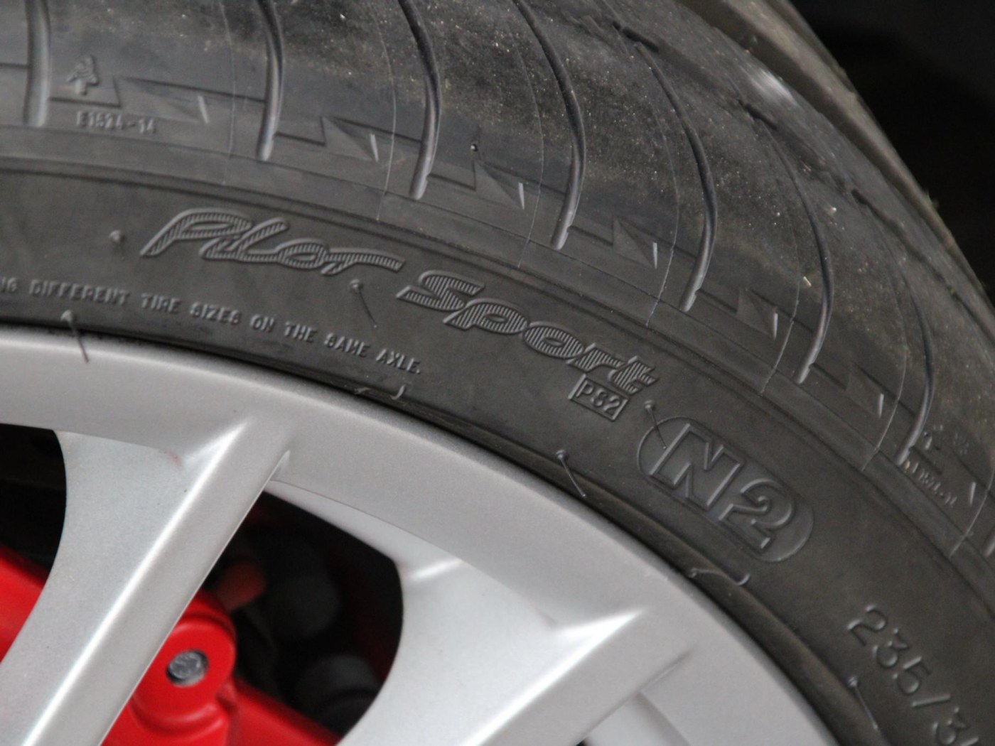 Porsche 911 3.8 Carrera 4S (997) — foto 16 van 47