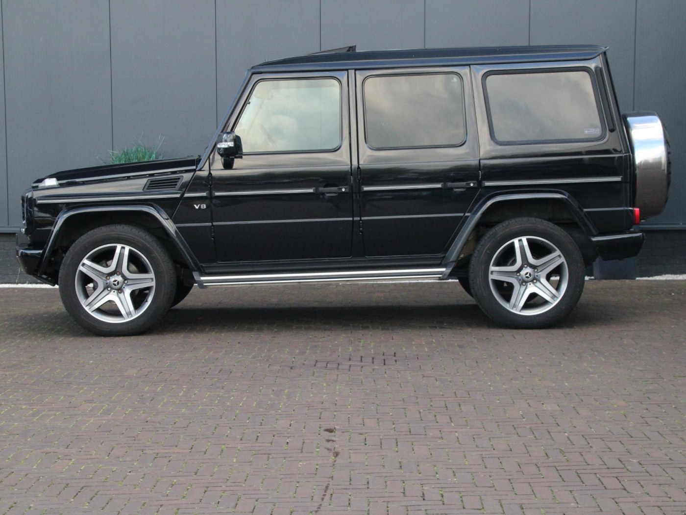 Mercedes-Benz G 500 — foto 2 van 43