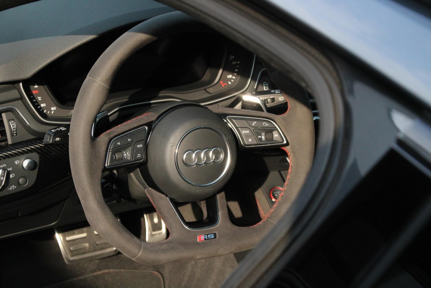 Audi RS4 Avant 2.9 TFSI quattro — foto 10 van 67