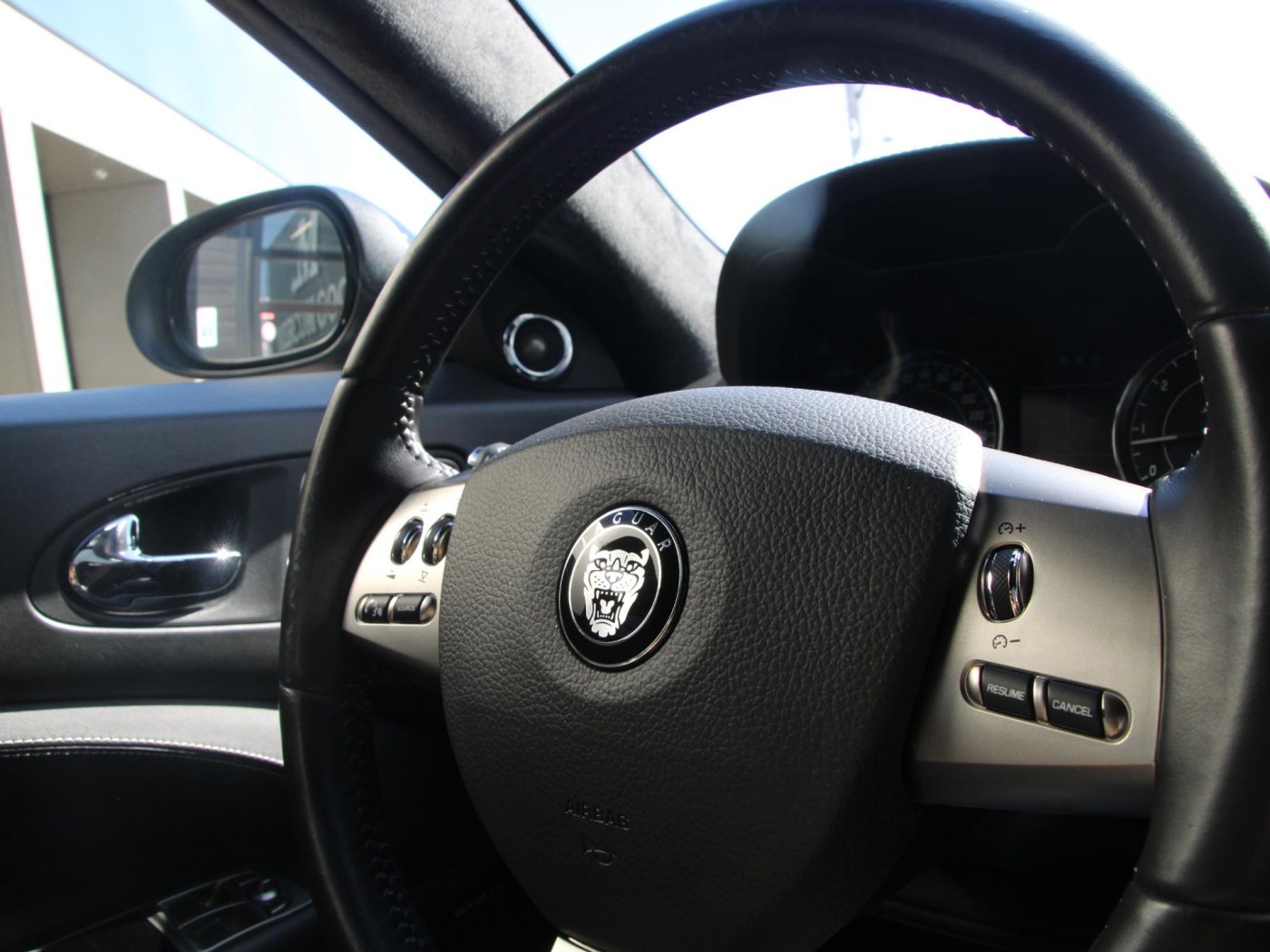 Jaguar XKR-S 4.2 V8 Coupé — foto 11 van 71