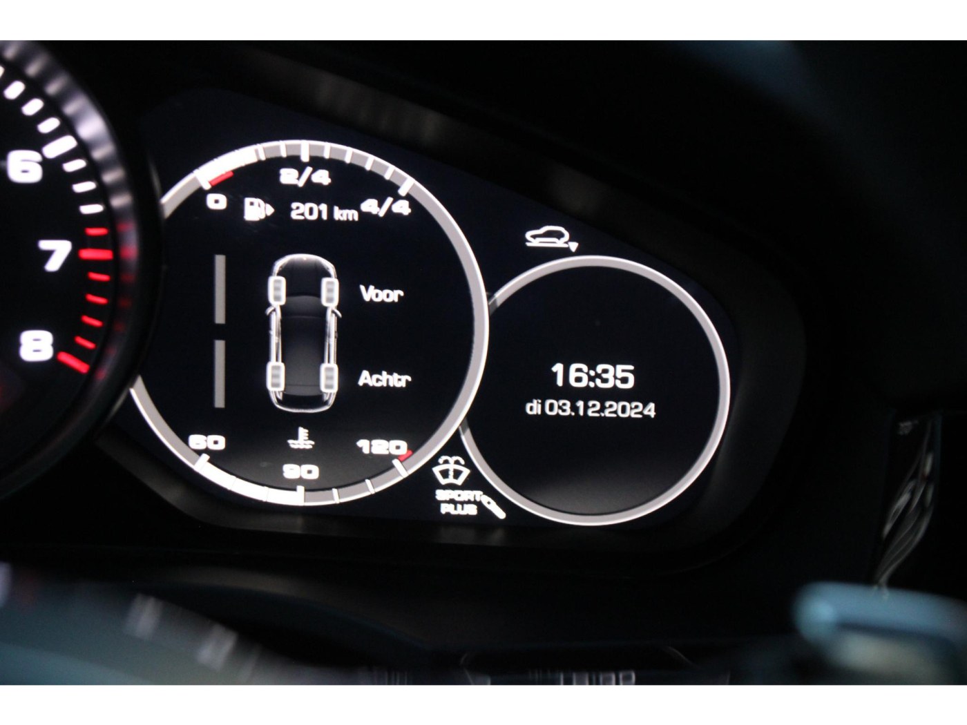Porsche Cayenne 3.0 | MY2018 | PDCC | Capristo | 22” | pano | achteras | — foto 30 van 46