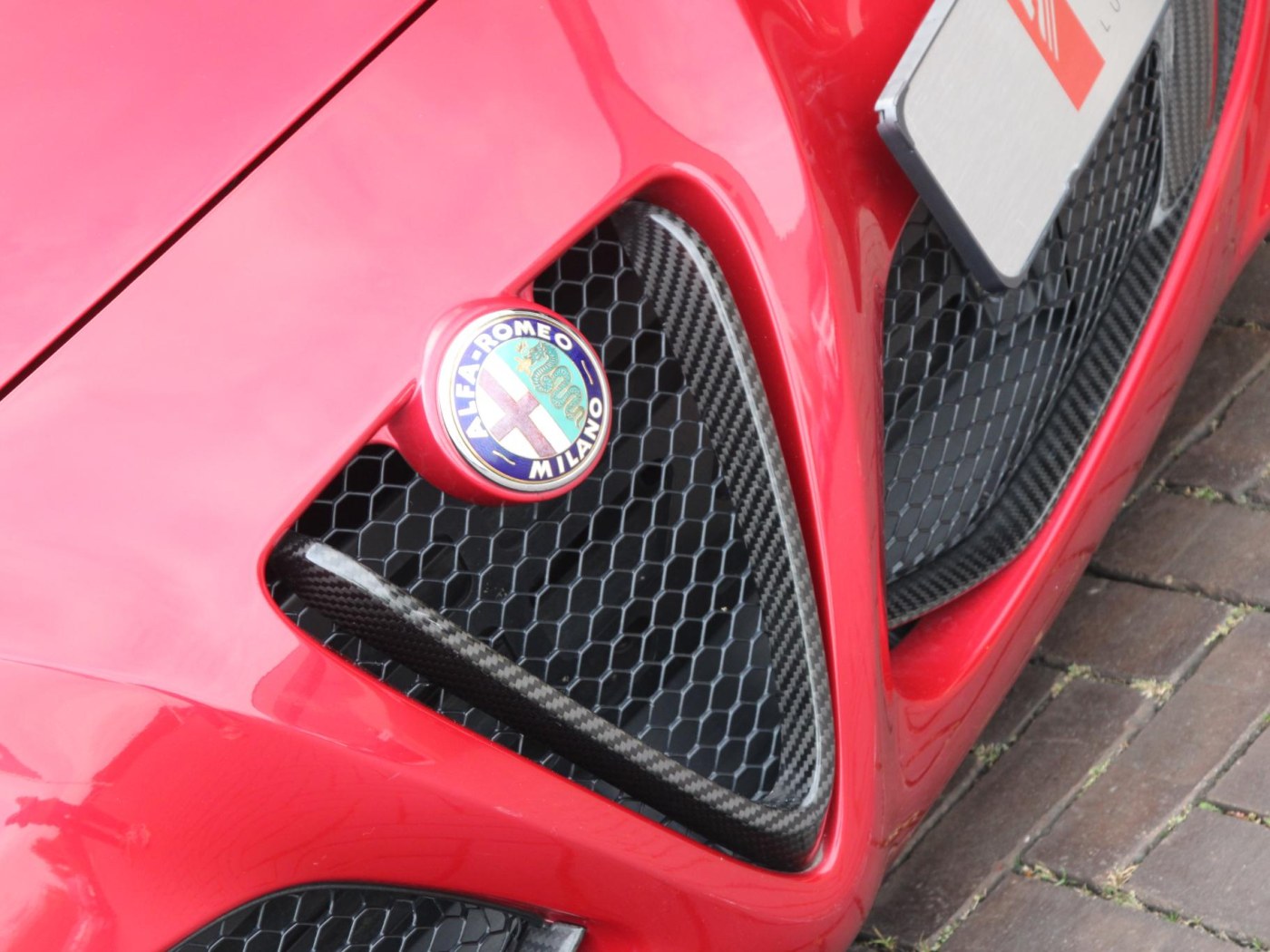 Alfa Romeo 4C TCT Launch Edition — foto 13 van 50