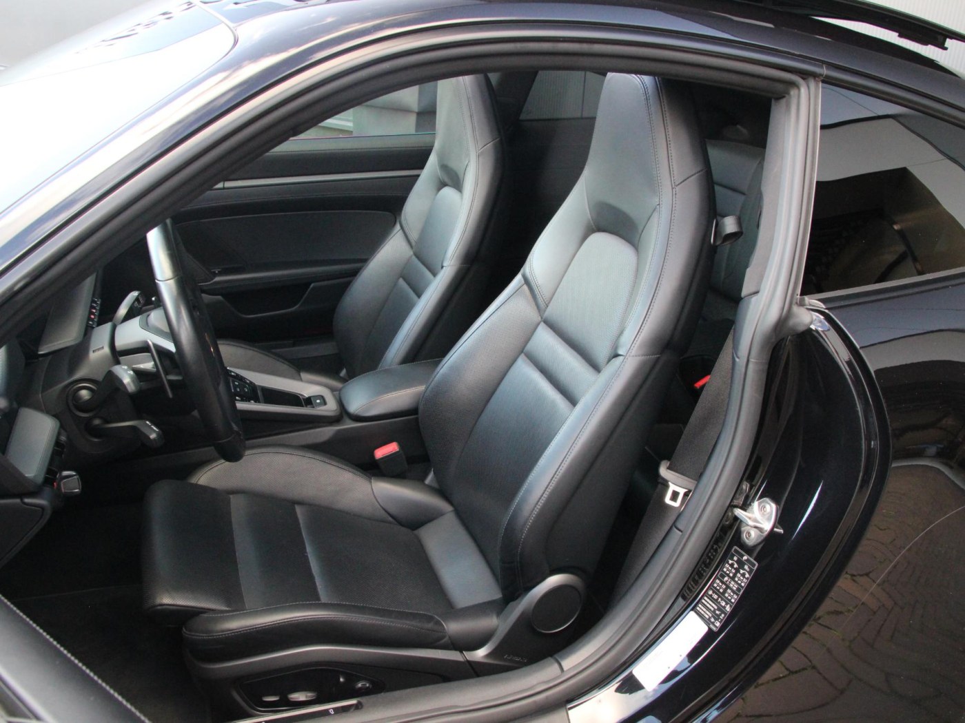 Porsche 911 Carrera 4S 992 — foto 3 van 51