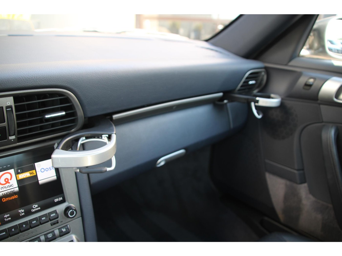 Porsche 911 3.6 Carrera (997) | 325pk | Tiptronic S | Youngtimer | BTW-auto | PCCM+ | — foto 16 van 19