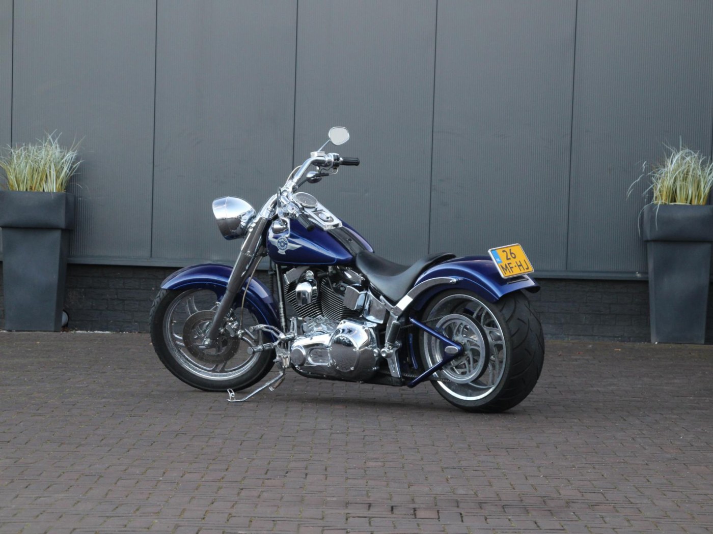 Harley Davidson 88 FLSTFI Fat Boy — foto 2 van 32