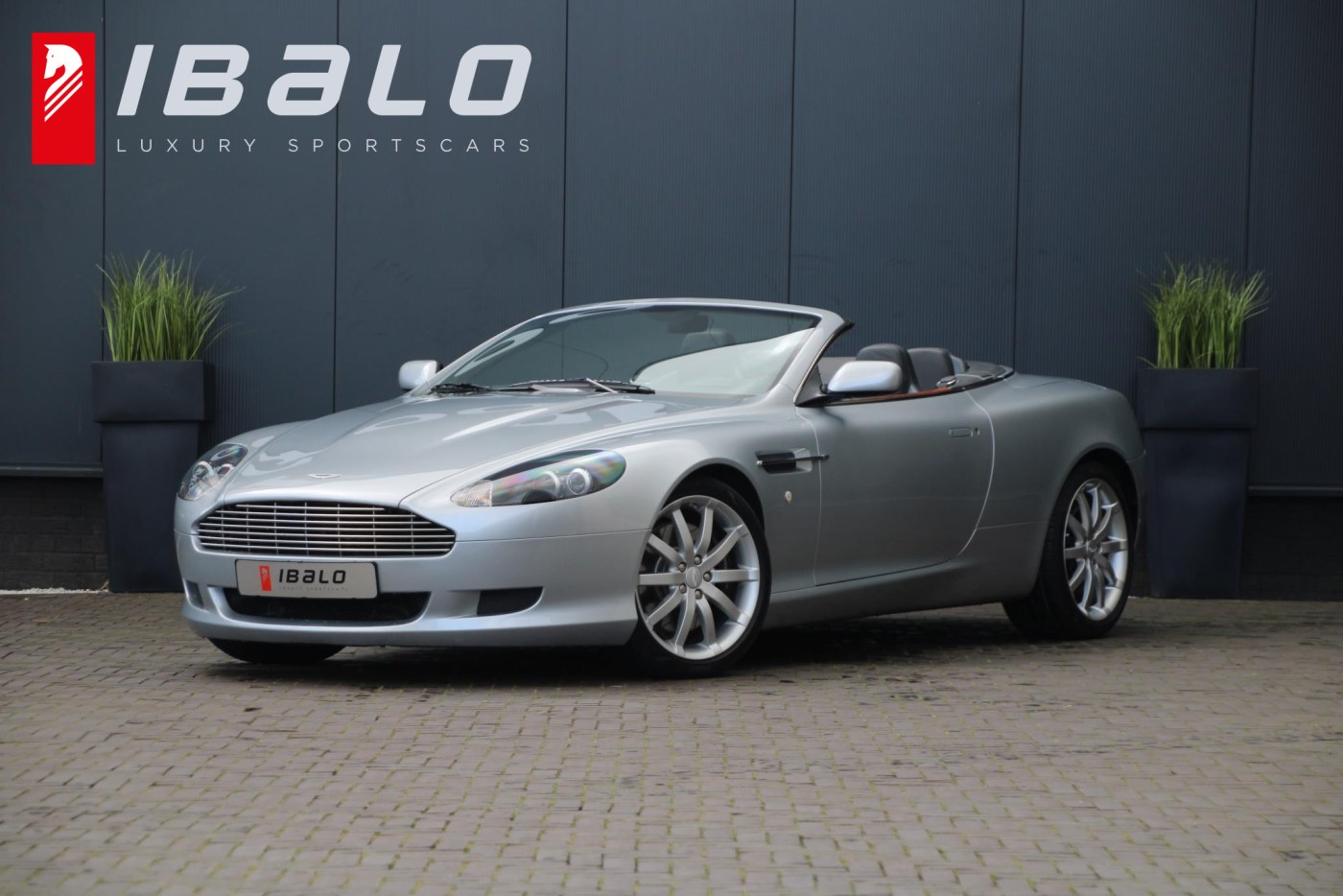 Aston Martin DB9 Volante 5.9 V12 Touchtronic — foto 1 van 33